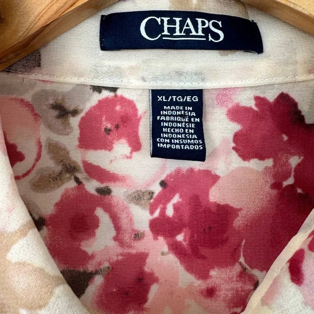 Chaps Pink & Cream Floral Button Up Blouse with Pleated Back - Picture 3 of 6